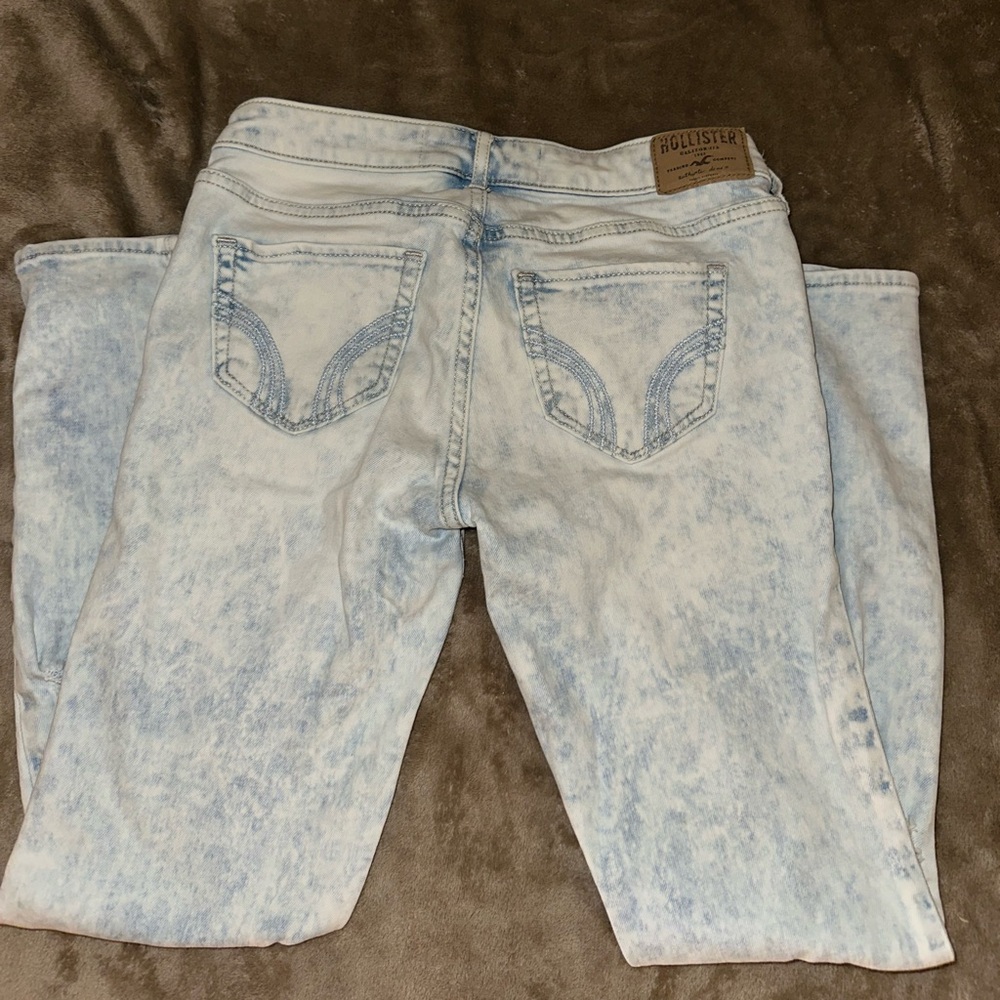 HOLLISTER ACID WASH RIPPED JEANS - Picture 8 of 8